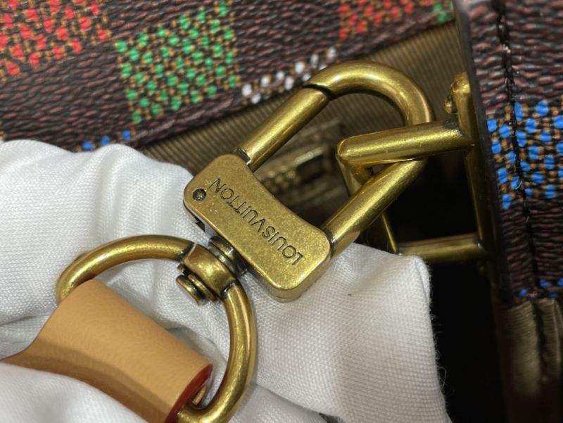 LV Shopping Bags